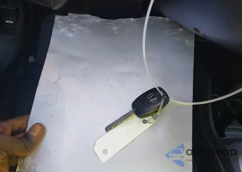 2010 Honda Fit Sport z USA, uszkodzony, nr VIN JHMGE8H40AS025202